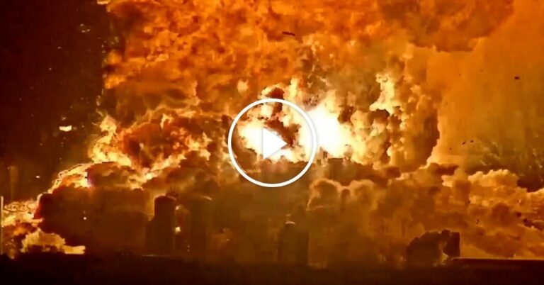 SpaceX Starship Explodes Before Test Fire