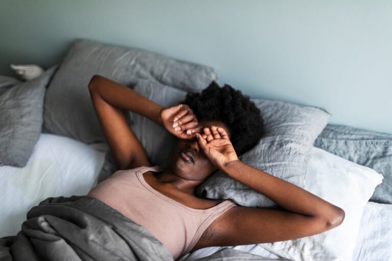 Brain Activity Patterns Reveal Why Waking Up from Sleep Can Be So Difficult