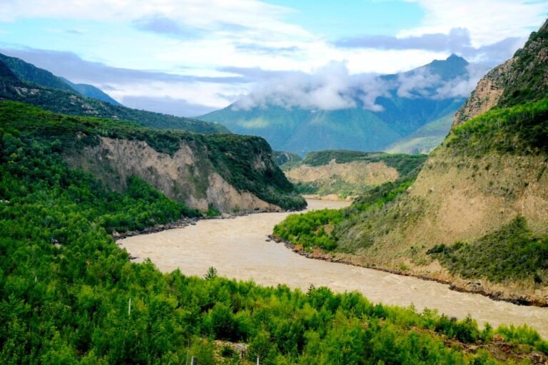 China Breaks Ground on Colossal Dam Project in Asia's Grand Canyon