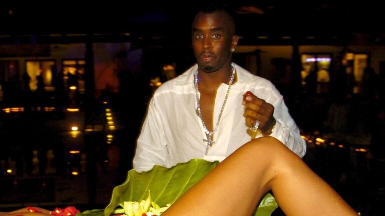 How Sean Diddy Combs Became a QAnon Conspiracy Theory How Sean Diddy Combs Became a QAnon Conspiracy Theory