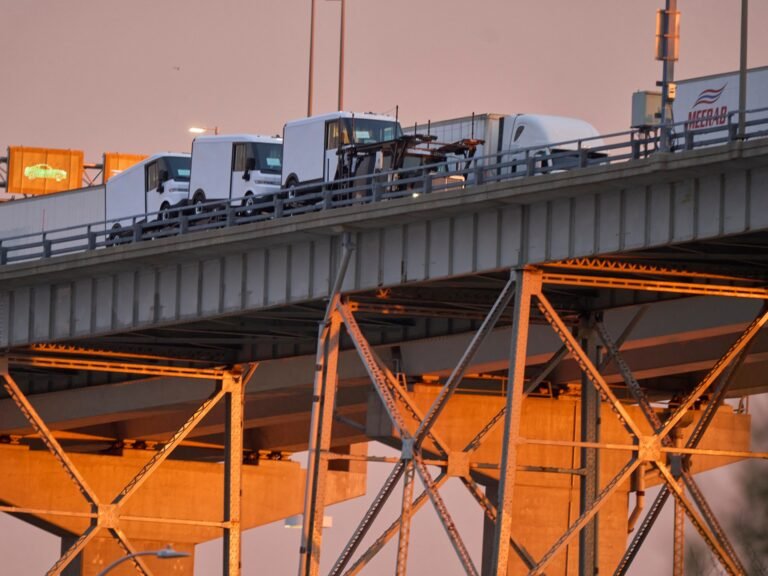 IMF nudges up 2025 growth forecast but says tariff risks still dog outlook | Business and Economy News IMF nudges up 2025 growth forecast but says tariff risks still dog outlook | Business and Economy News