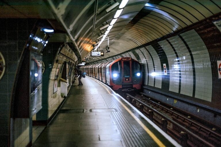 London Inches Closer to Running Transit System Entirely on Renewable Power