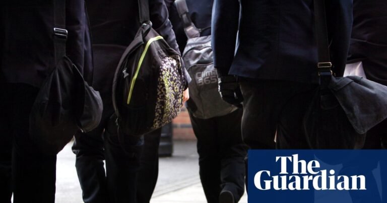 Majority of inner London pupils on free meals going to university, data shows | Access to university Majority of inner London pupils on free meals going to university, data shows | Access to university