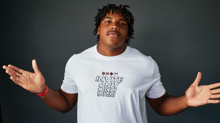 Ranking the top 25 college football recruits regardless of class Copy Link