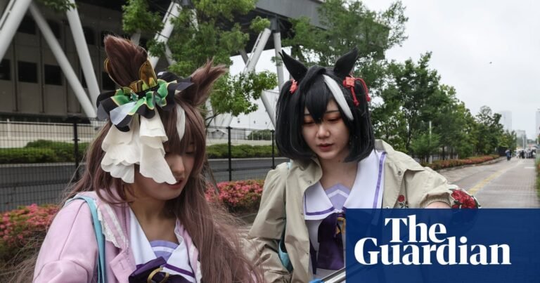 ‘The sorest my legs have ever been’: hordes to descend on Hackney for litter-picking world cup | Waste