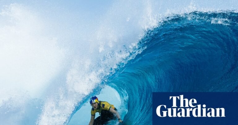 Australia’s Molly Picklum and Jack Robinson dominate Teahupo’o swell to win Tahiti Pro titles | Surfing