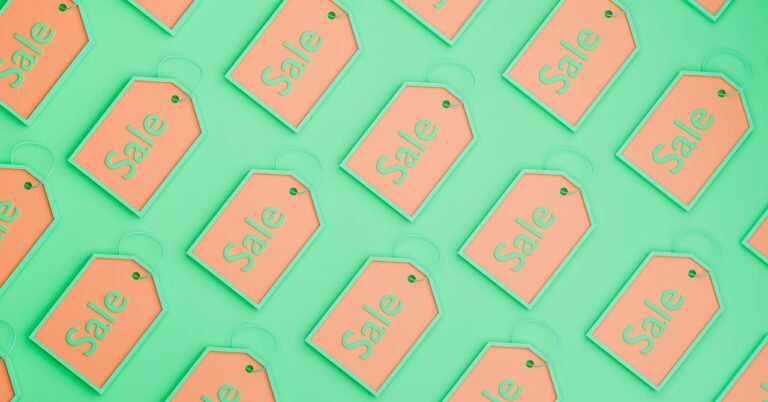 Best Discounts for Teachers (2025): Deals on School Supplies, Tech, and More