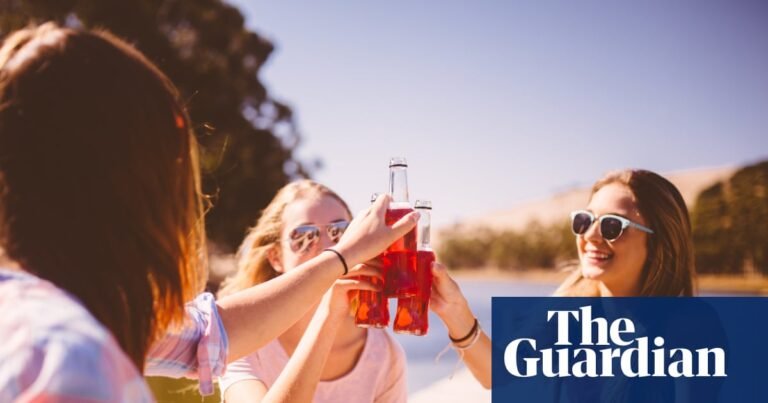 Booze up: is gen Z’s ‘sensible’ relationship with alcohol moving towards hedonism? | Young people Booze up: is gen Z’s ‘sensible’ relationship with alcohol moving towards hedonism? | Young people