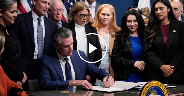 California Lawmakers Approve Plan to Counter Texas Redistricting