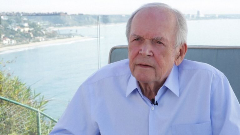 Frank Price, Former Universal and Columbia Studio Head, Dies at 95