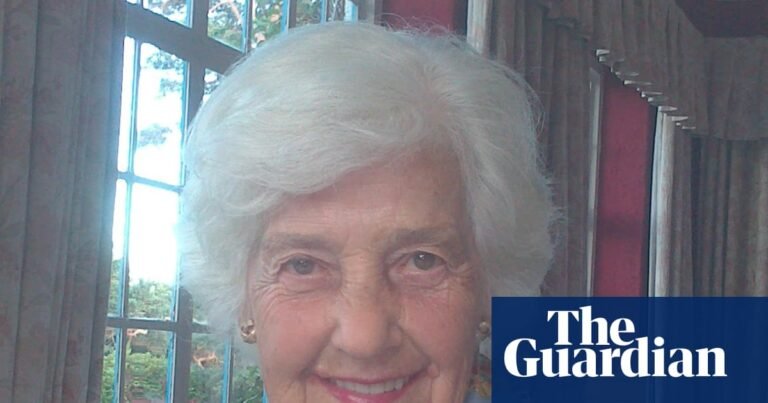 Hazel Fox obituary | Law