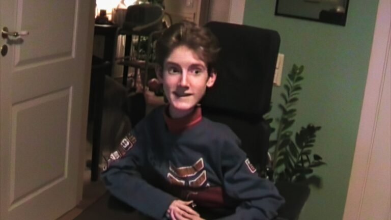 Netflix Tells Disabled Gamer's Story