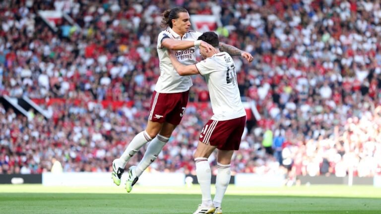 Premier League recap: Arsenal's Calafiori gets winner against United