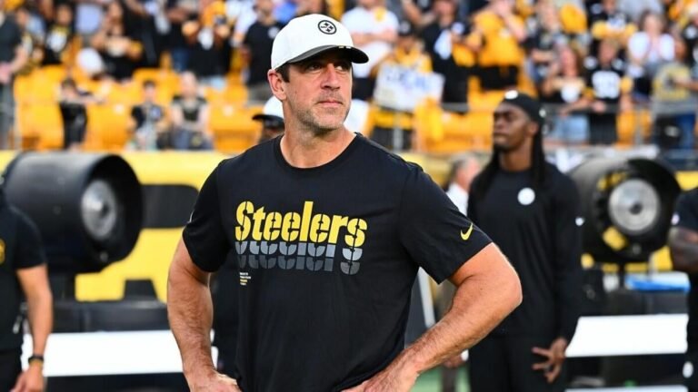 Steelers’ Aaron Rodgers not ruling out ‘running it back’ with Pittsburgh in 2026 Steelers' Aaron Rodgers not ruling out 'running it back' with Pittsburgh in 2026