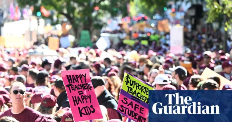Thousands of Queensland teachers have gone on strike with 600,000 school students affected. What happens next? | Queensland