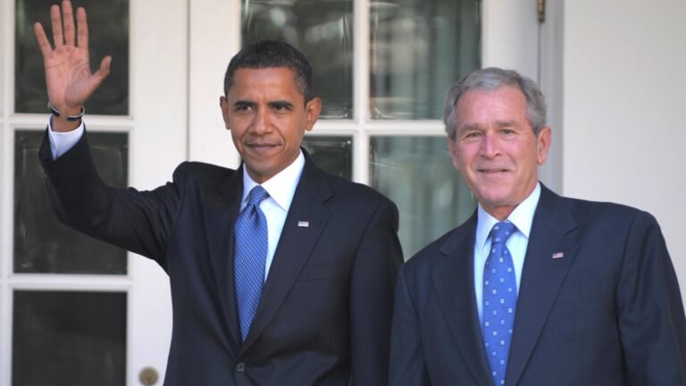 Trump Hides Obama, Bush Portraits in Obscure White House Stairwell Trump Hides Obama, Bush Portraits in Obscure White House Stairwell