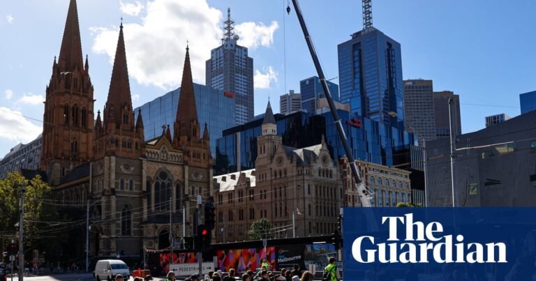 Use of AI could worsen racism and sexism in Australia, human rights commissioner warns | Artificial intelligence (AI) Use of AI could worsen racism and sexism in Australia, human rights commissioner warns | Artificial intelligence (AI)