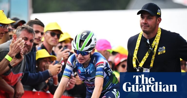 ‘A super hard day’: Heartbreak for Sarah Gigante as Tour de France Femmes challenge fades | Tour de France Femmes