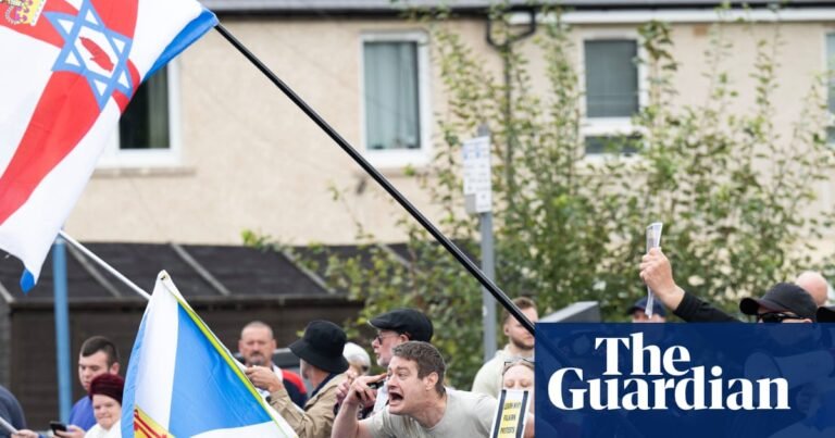 Anti-migrant activists may target rental homes, charities warn | Immigration and asylum Anti-migrant activists may target rental homes, charities warn | Immigration and asylum