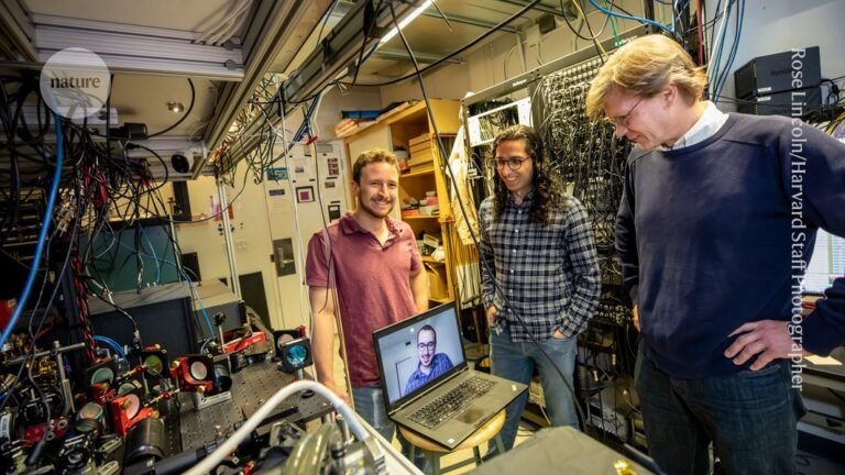 Atomic ‘conveyor belt’ boosts power of quantum computer Atomic ‘conveyor belt’ boosts power of quantum computer