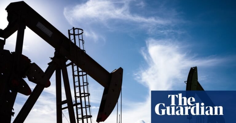 Fossil-fuel firms receive US subsidies worth $31bn each year, study finds | Fossil fuels