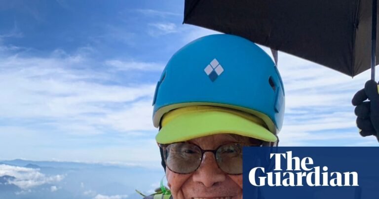 Japanese man becomes oldest person to reach Mount Fuji summit at 102 | Japan Japanese man becomes oldest person to reach Mount Fuji summit at 102 | Japan