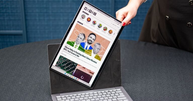 Lenovo's ThinkBook VertiFlex Concept Laptop Has a Swiveling Screen