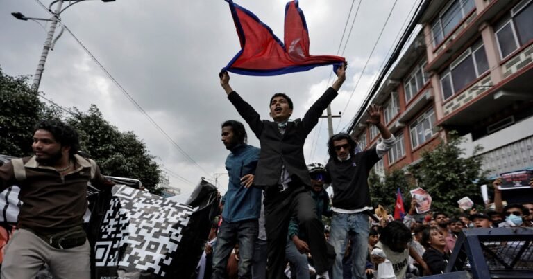 Nepal lifts social media ban after 19 killed in protests: Report | Protests News Nepal lifts social media ban after 19 killed in protests: Report | Protests News