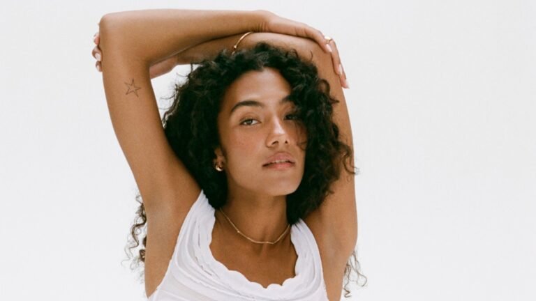 Olivia Dean 'The Art of Loving' Review