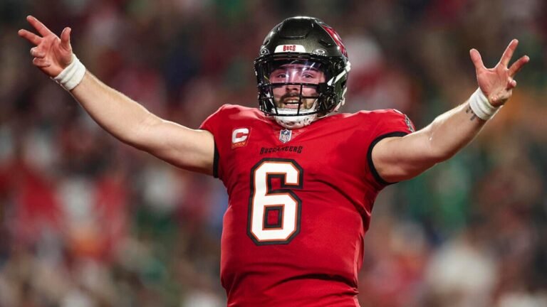 Prisco's NFL picks, Week 4: Unbeaten Bucs hand Eagles first loss; Chiefs over Ravens; Jaxson Dart loses debut