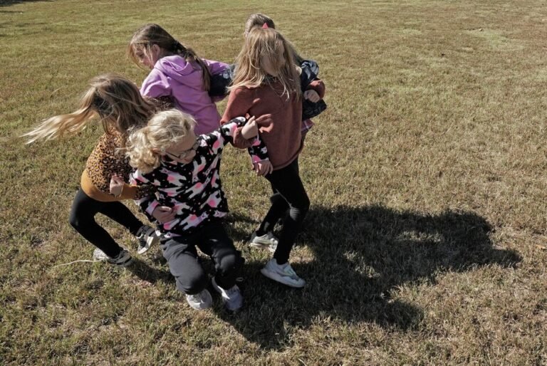 Recess Can Boost Student Learning. 9 Ways to Make It Matter (DOWNLOADABLE)