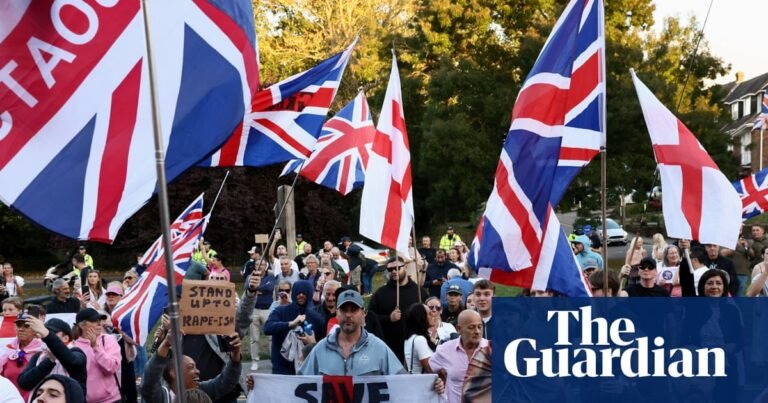 Starmer urged to do more to push back against ‘onslaught of racism’ | Labour