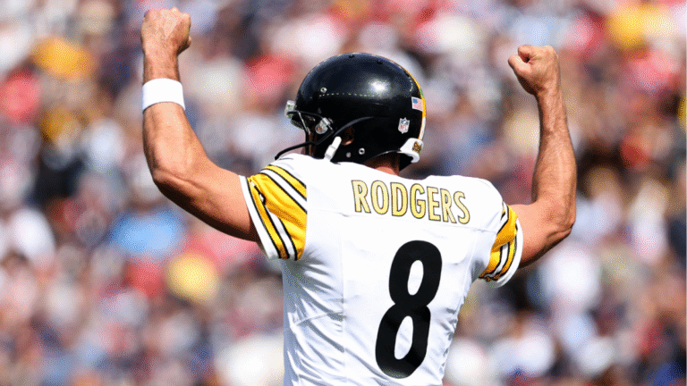 Steelers' Aaron Rodgers passes former Packers teammate Brett Favre on NFL's career touchdown pass list