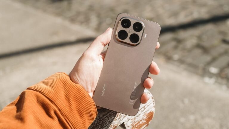 The Xiaomi 15T and 15T Pro Have One Feature That Samsung Phones Don't