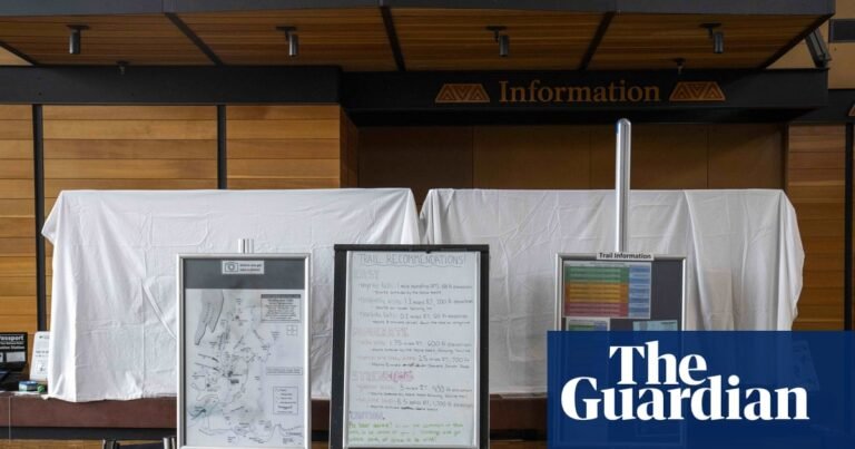 A surge of visitors to Yosemite overwhelms a skeleton crew: ‘This is exactly what we warned about’ | US federal government shutdown 2025