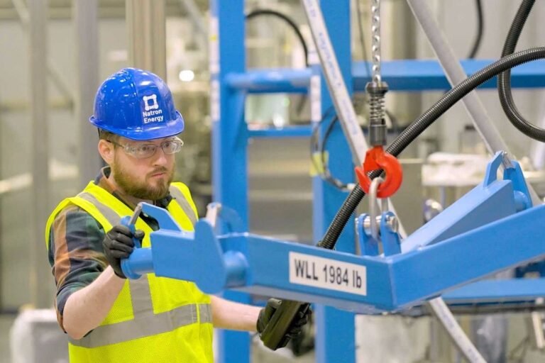 Clean Tech Firms Have Canceled Dozens of U.S. Projects, Costing More Than 20,000 Jobs