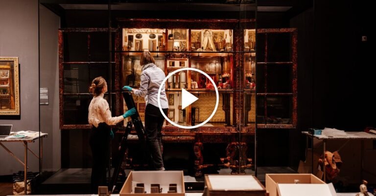 Dollhouse At Amsterdam’s Rijksmuseum Is Taking Center Stage Dollhouse At Amsterdam’s Rijksmuseum Is Taking Center Stage