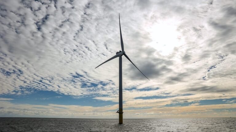 Facing a Hostile Administration, U.S. Offshore Wind Is in Retreat