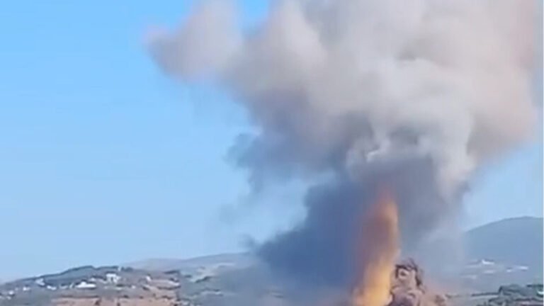 Footage shows smoke from latest Israeli attacks on Lebanon | Israel attacks Lebanon Footage shows smoke from latest Israeli attacks on Lebanon | Israel attacks Lebanon