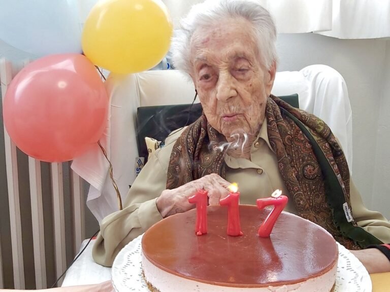 How Genetics and Diet Helped the World’s Oldest Woman Live to 117 How Genetics and Diet Helped the World’s Oldest Woman Live to 117