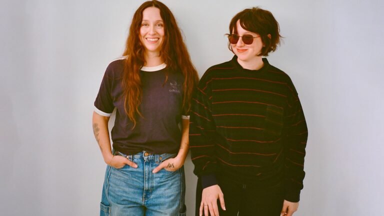 Katie and Allison Crutchfield Reunite for Surprise New Album ‘Snocaps’ Katie and Allison Crutchfield Reunite for Surprise New Album 'Snocaps'