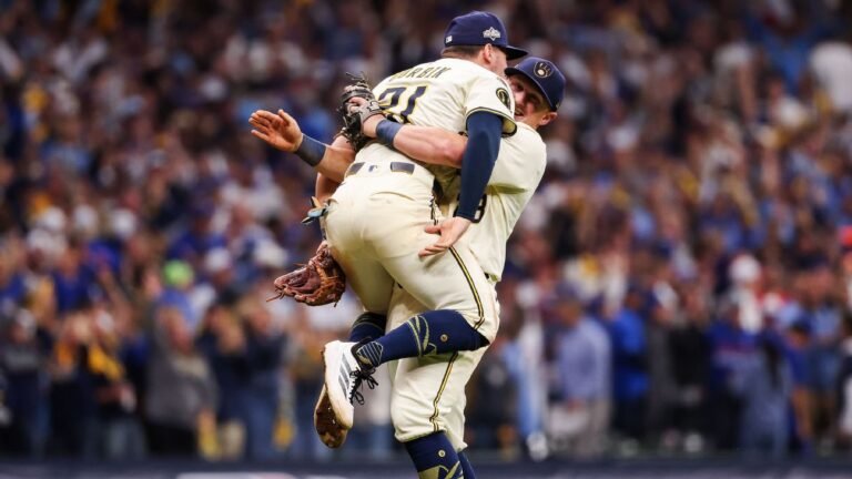 MLB division series: Takeaways, best moments from Brewers' Game 5 win