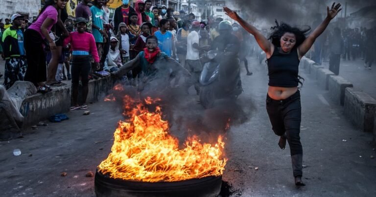 Police fire tear gas as violence erupts in Madagascar protests | Protests News Police fire tear gas as violence erupts in Madagascar protests | Protests News