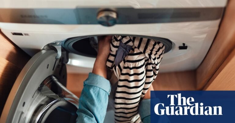 Reward scheme for using less power at peak times could help lower US bills | US news Reward scheme for using less power at peak times could help lower US bills | US news