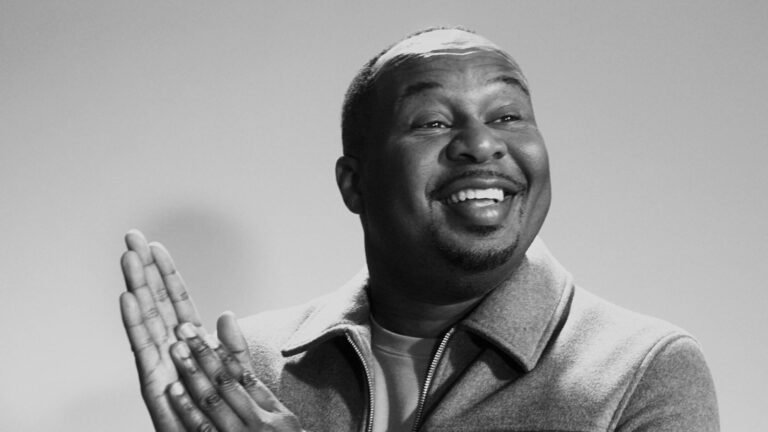 Roy Wood Jr. on New Memoir, Politics in America and Daily Show Lessons Roy Wood Jr. on New Memoir, Politics in America and Daily Show Lessons