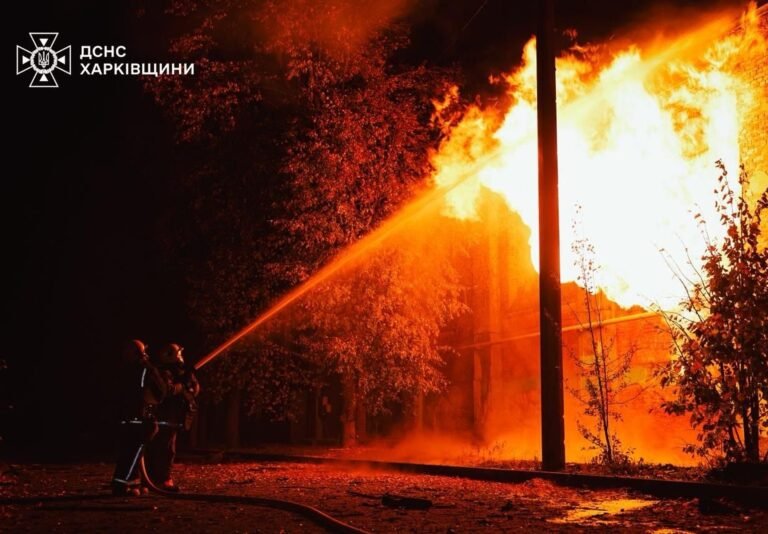 Russia strikes Kharkiv hospital, UN convoy as Ukraine seeks US Tomahawks | Russia-Ukraine war News Russia strikes Kharkiv hospital, UN convoy as Ukraine seeks US Tomahawks | Russia-Ukraine war News