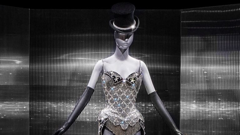 Swarovski’s Masters of Light Exhibition to Open in Hollywood