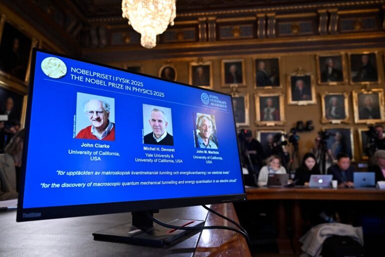 This Year’s Nobel Physics Prize Showed Quantum Mechanics Is a Big Deal—Literally This Year’s Nobel Physics Prize Showed Quantum Mechanics Is a Big Deal—Literally