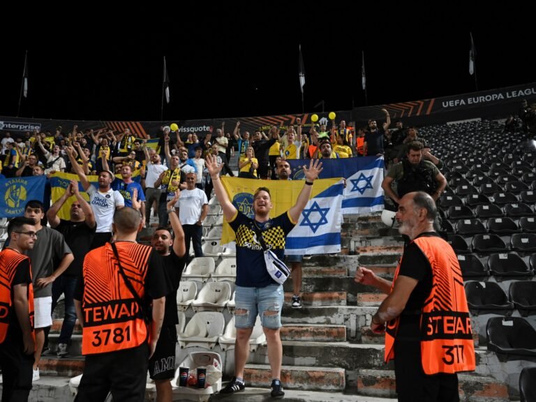 UK police under pressure to end ban on Maccabi Tel Aviv football fans | Football News UK police under pressure to end ban on Maccabi Tel Aviv football fans | Football News