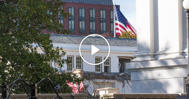 White House Demolishes Facade of East Wing to Build Trump’s Ballroom